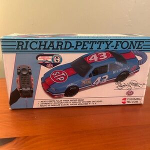 Richard Petty Phone. New in box, never used.